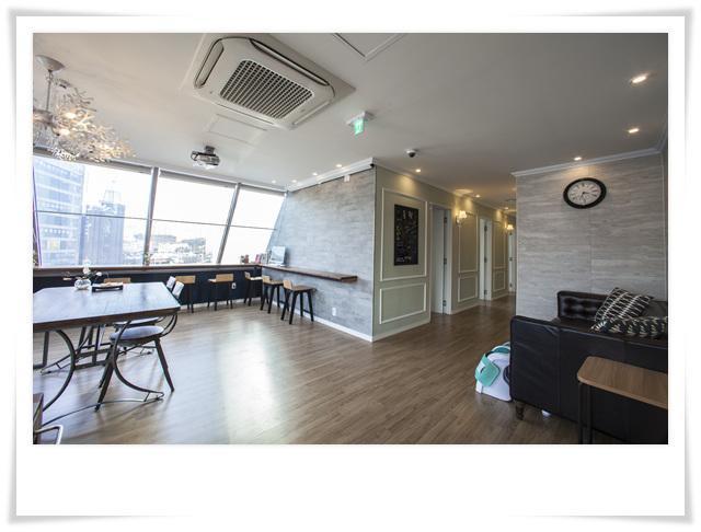 First Guesthouse 釜山 外观 照片